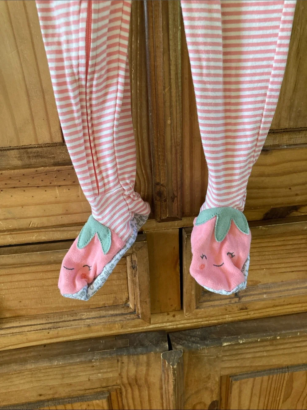Girls Carter’s pink strawberry footed pajamas size 2T